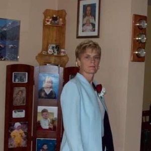 Meet your Posher, Debbie